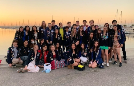 les 37 students de l'année 2023 2024 du District 1690