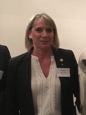 Sophie Richer, Secrétaire de district